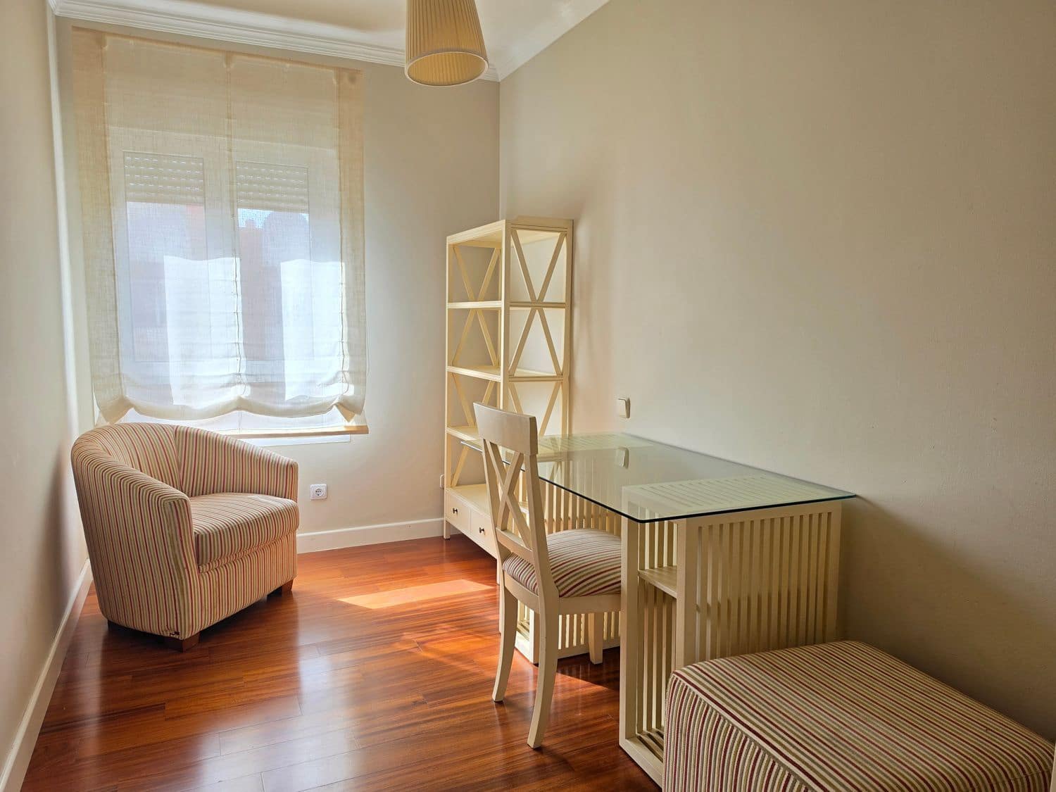 4 soverom Leilighet til leie i Las Palmas de Gran Canaria med garasje - € 1 630 (Ref: 9944957)
