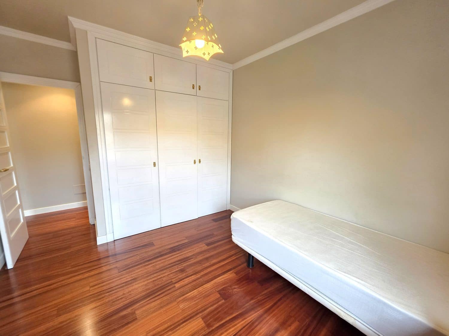4 soverom Leilighet til leie i Las Palmas de Gran Canaria med garasje - € 1 630 (Ref: 9944957)