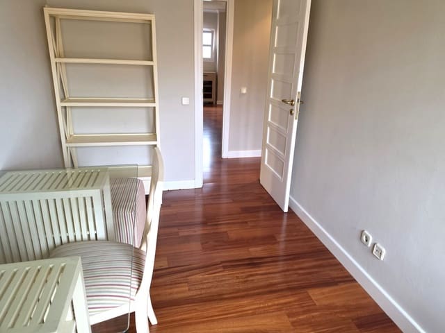 4 slaapkamer Appartement te huur in La Minilla, Las Palmas de Gran Canaria met garage - € 1.580 (Ref: 9944957)