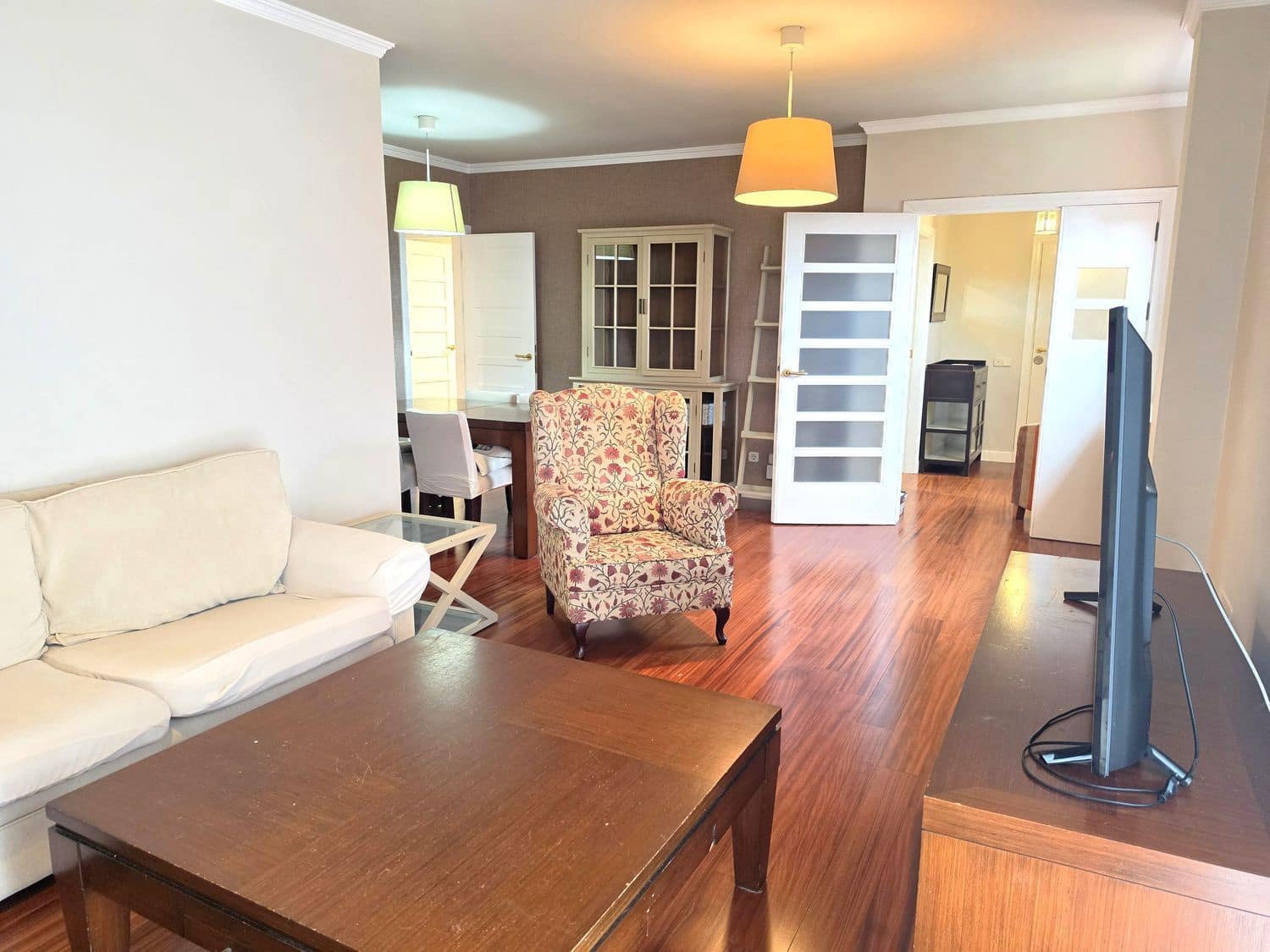 4 soverom Leilighet til leie i Las Palmas de Gran Canaria med garasje - € 1 630 (Ref: 9944957)