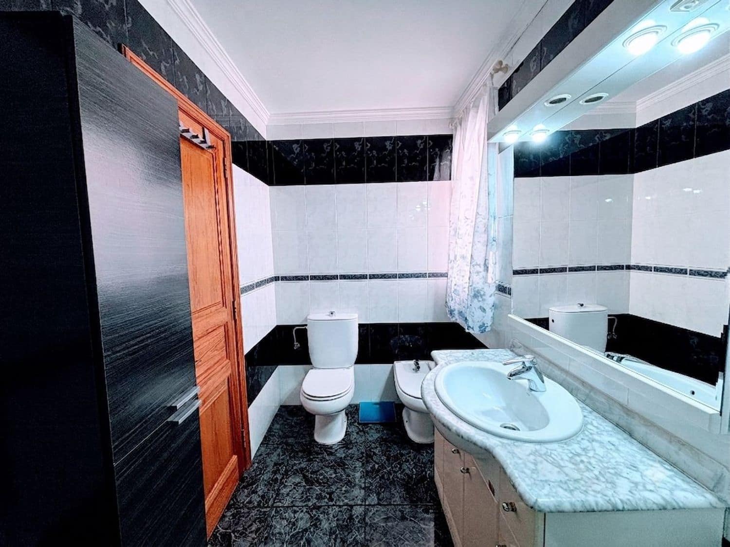 4 camera da letto Appartamento in vendita in Las Palmas de Gran Canaria con garage - 204.900 € (Rif: 9944958)