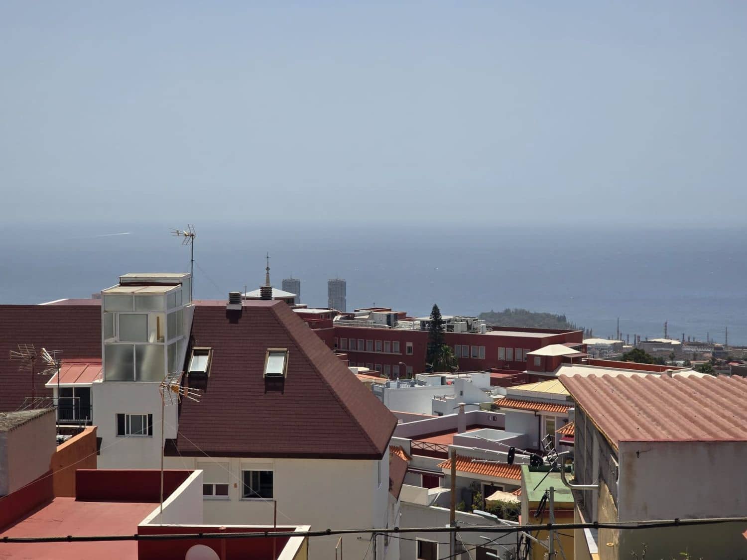 3 sypialnia Apartament na sprzedaż w Santa Cruz de Tenerife z garażem - 217 000 € (Ref: 9949057)