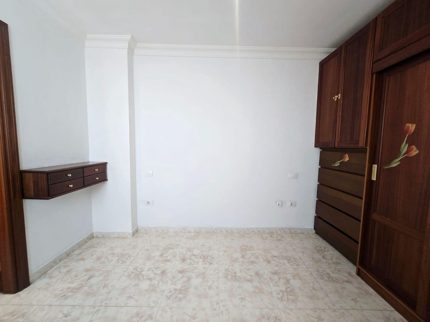 3 sypialnia Apartament na sprzedaż w Santa Cruz de Tenerife z garażem - 217 000 € (Ref: 9949057)
