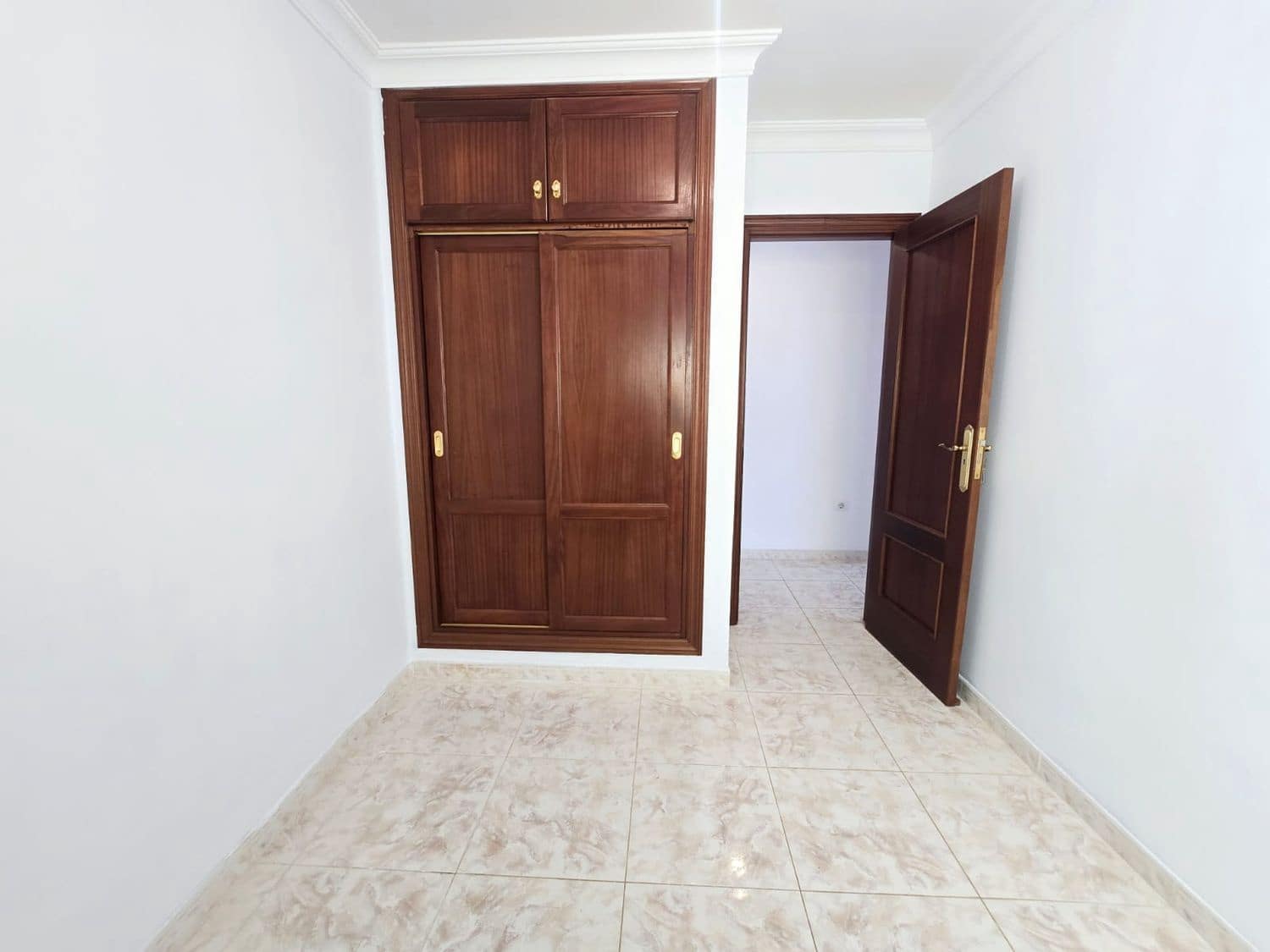 3 sypialnia Apartament na sprzedaż w Santa Cruz de Tenerife z garażem - 217 000 € (Ref: 9949057)