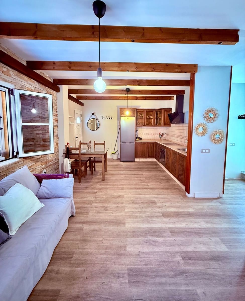 2 Zimmer Haus zu verkaufen in Aguimes mit Garage - 315.000 € (Ref: 9950921)