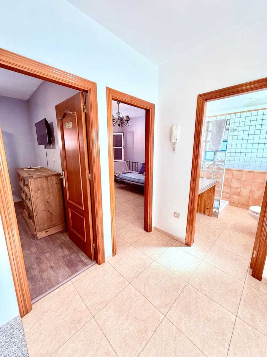 2 Zimmer Haus zu verkaufen in Aguimes mit Garage - 315.000 € (Ref: 9950921)
