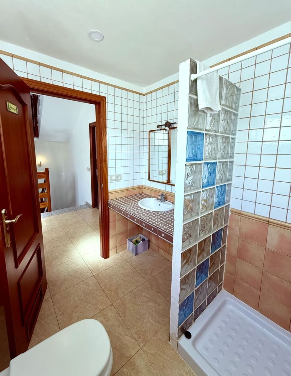 2 Zimmer Haus zu verkaufen in Aguimes mit Garage - 315.000 € (Ref: 9950921)