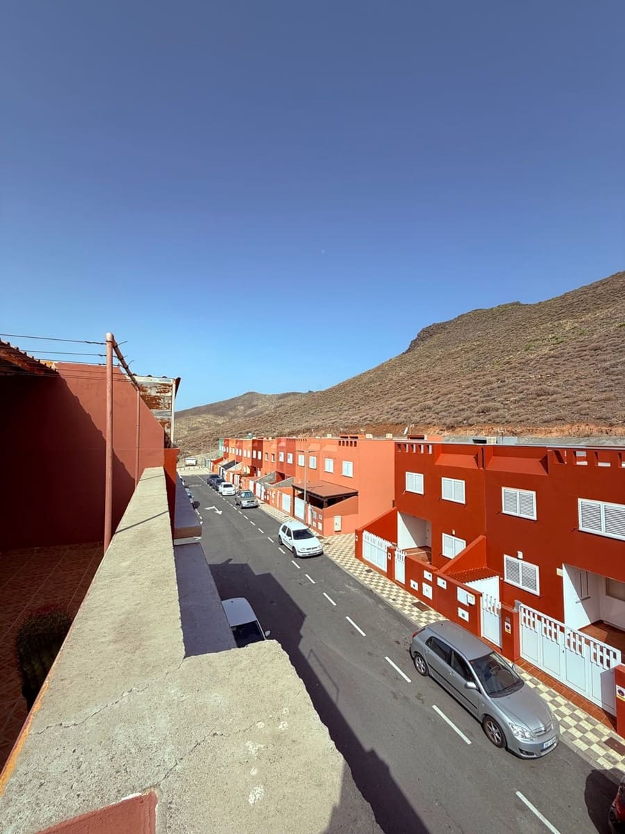 2 Zimmer Haus zu verkaufen in Aguimes mit Garage - 315.000 € (Ref: 9950921)
