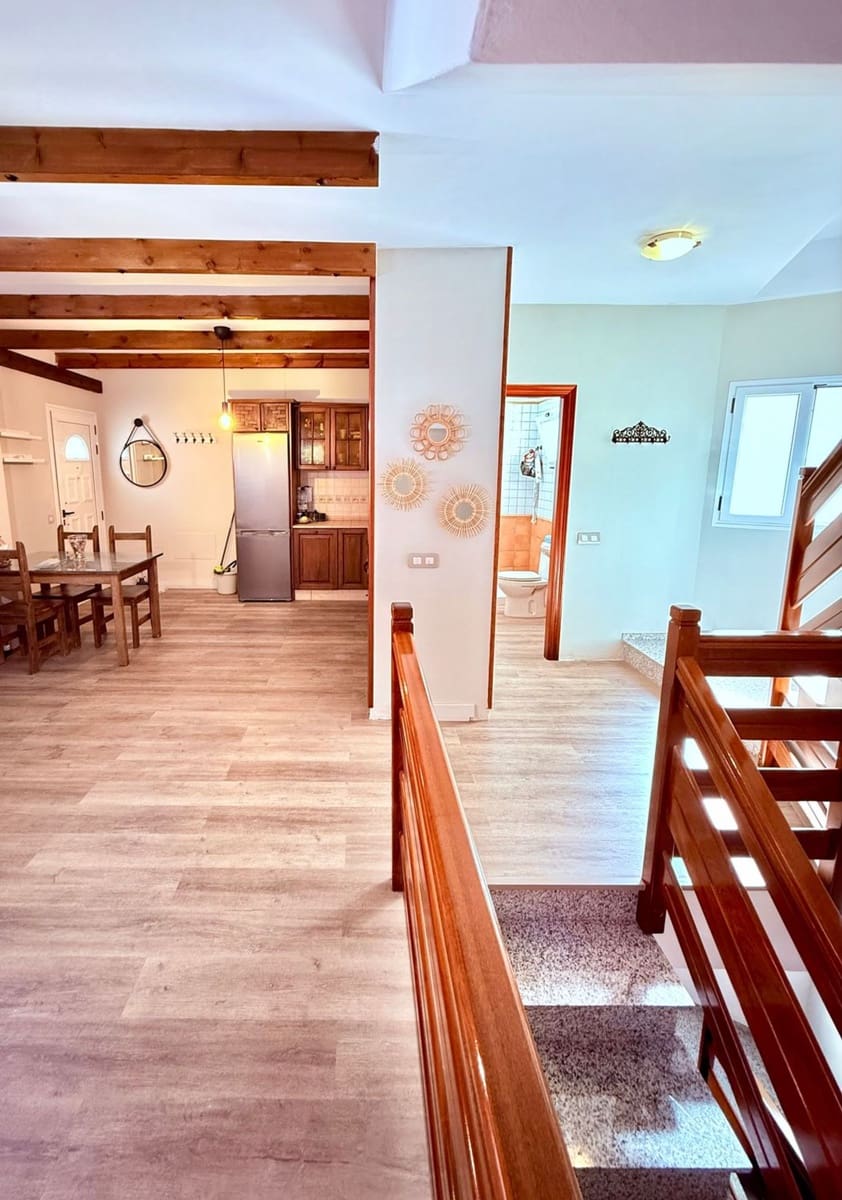 2 Zimmer Haus zu verkaufen in Aguimes mit Garage - 315.000 € (Ref: 9950921)