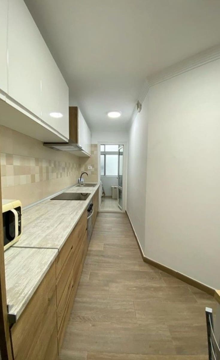 3 camera da letto Appartamento da affittare in Telde con garage - 800 € (Rif: 9953645)