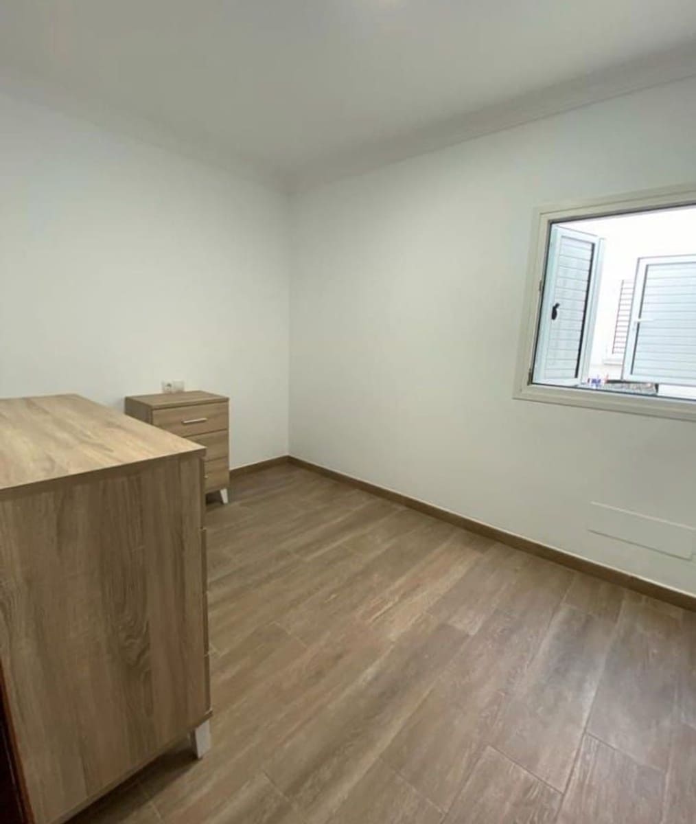 3 camera da letto Appartamento da affittare in Telde con garage - 800 € (Rif: 9953645)