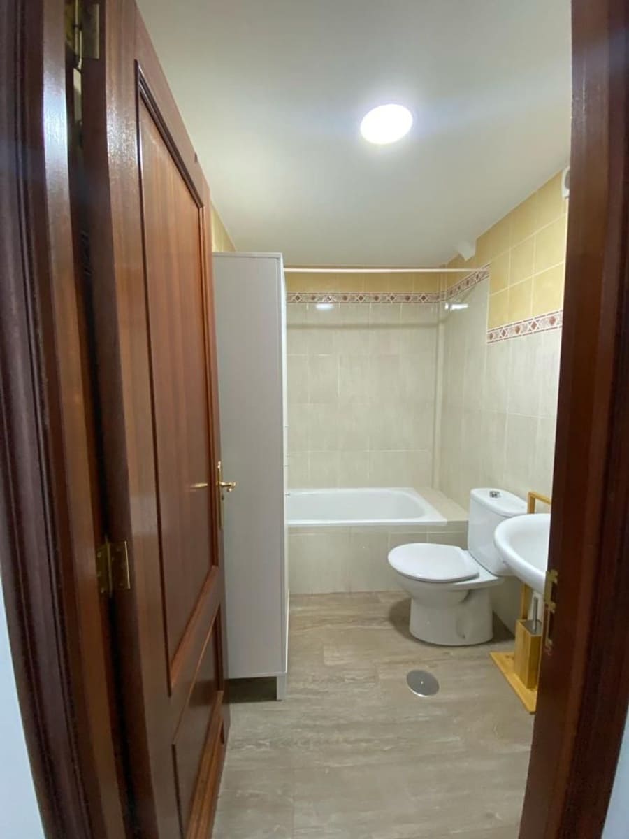 3 camera da letto Appartamento da affittare in Telde con garage - 800 € (Rif: 9953645)