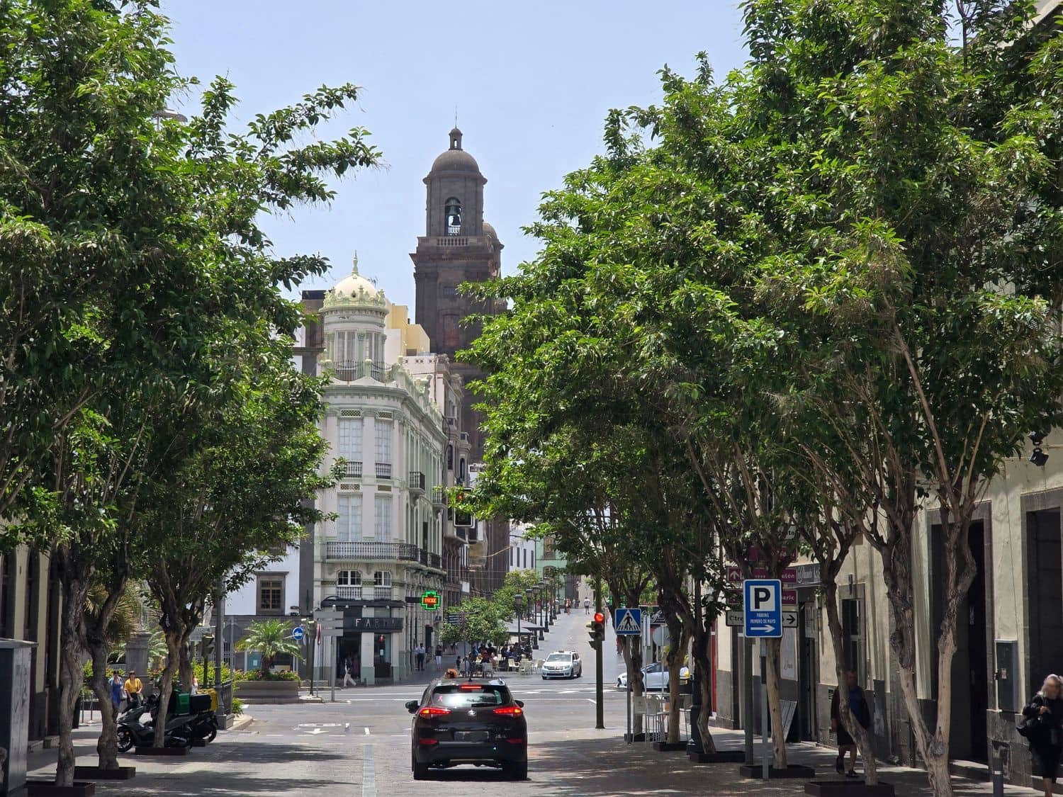 3 sypialnia Apartament na sprzedaż w Las Palmas de Gran Canaria z garażem - 640 000 € (Ref: 9956659)