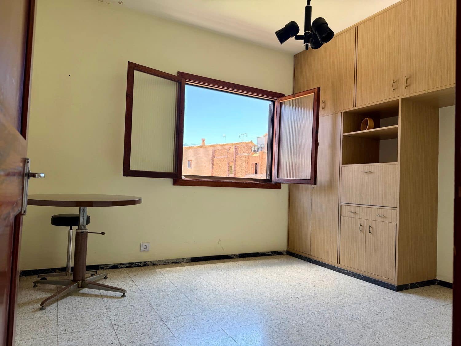 5 bedroom Apartment for sale in Las Palmas de Gran Canaria with garage - € 395,000 (Ref: 9958966)