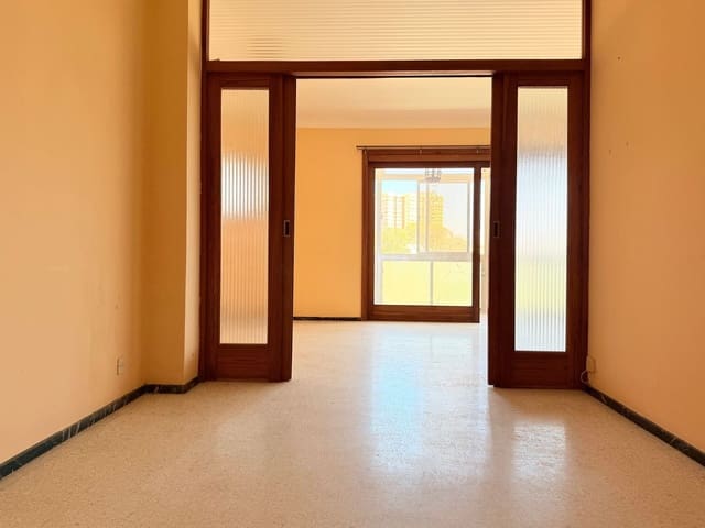 5 soveværelse Lejlighed til salg i Altavista - Don Zoilo, Las Palmas de Gran Canaria med garage - € 395.000 (Ref: 9958966)