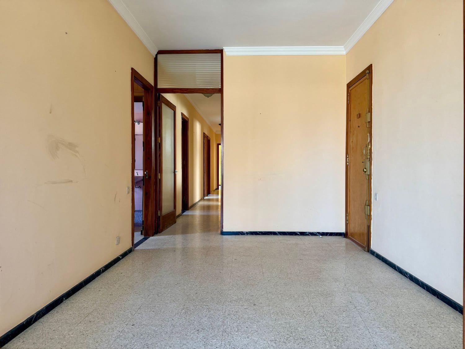 5 bedroom Apartment for sale in Las Palmas de Gran Canaria with garage - € 395,000 (Ref: 9958966)
