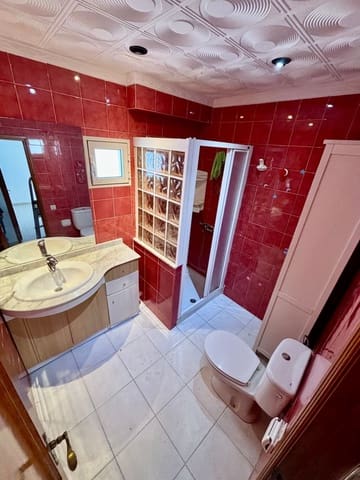 3 soveværelse Lejlighed til salg i Carretera Centro, Las Palmas de Gran Canaria med garage - € 128.000 (Ref: 9961838)