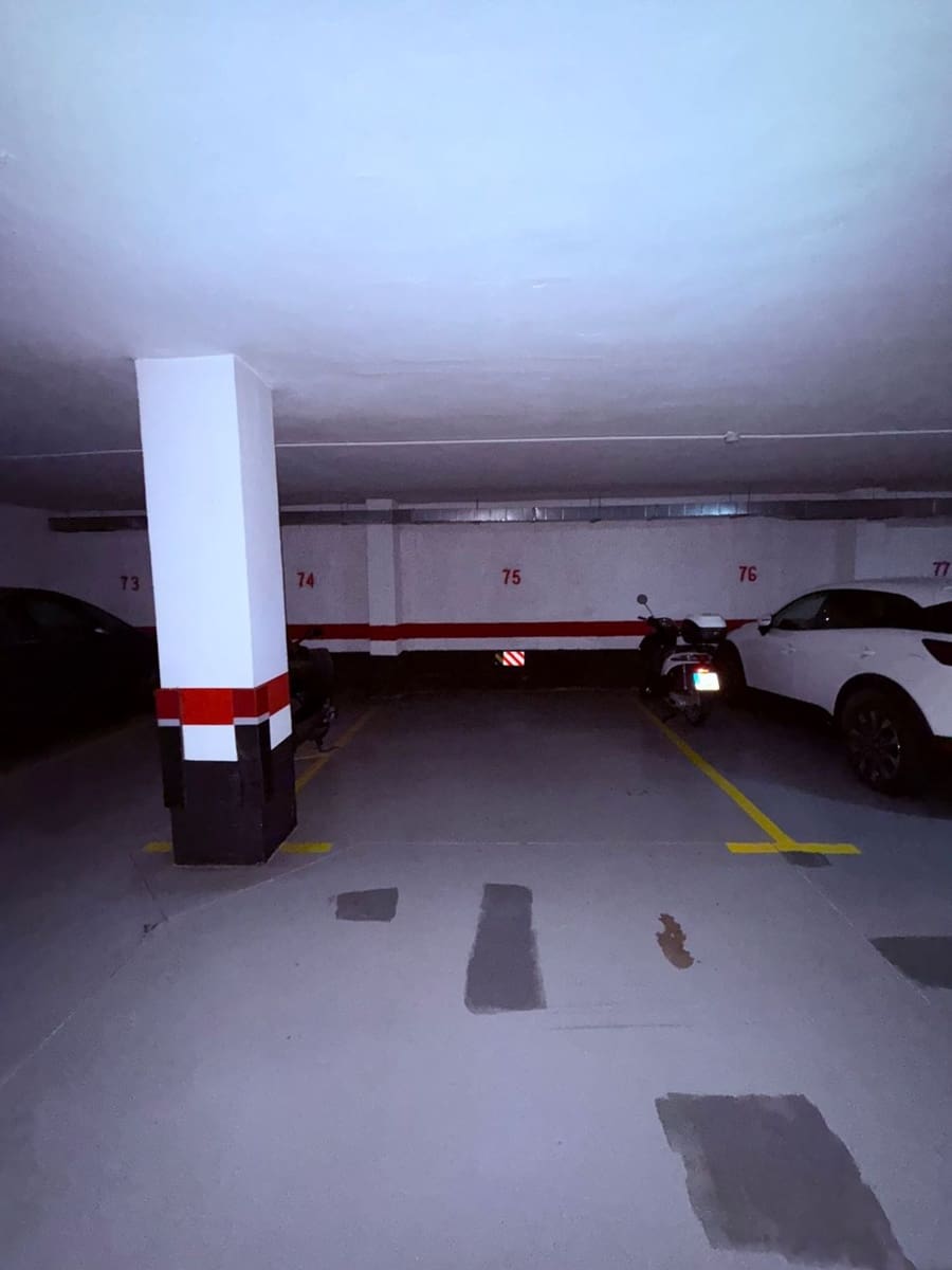 3 sovrum Lägenhet att hyra i Las Palmas de Gran Canaria med garage - 1 500 € (Ref: 9964620)