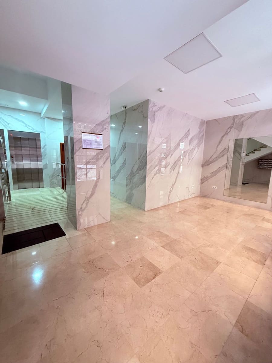 3 sovrum Lägenhet att hyra i Las Palmas de Gran Canaria med garage - 1 500 € (Ref: 9964620)