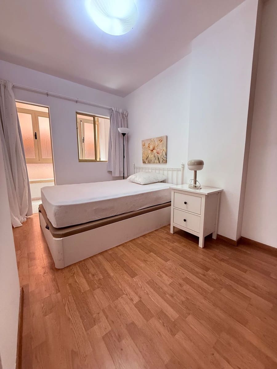3 sovrum Lägenhet att hyra i Las Palmas de Gran Canaria med garage - 1 500 € (Ref: 9964620)