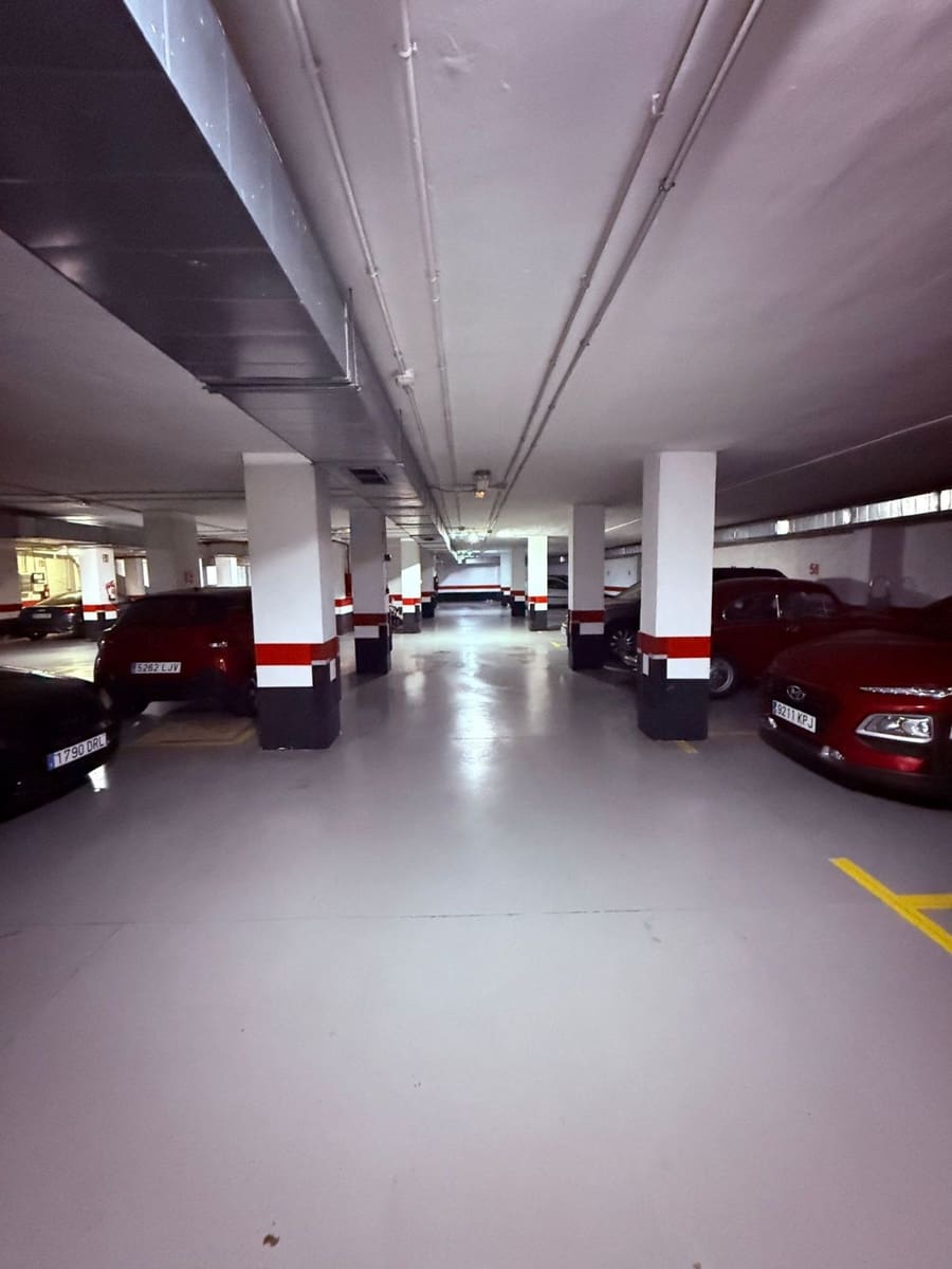 3 sovrum Lägenhet att hyra i Las Palmas de Gran Canaria med garage - 1 500 € (Ref: 9964620)