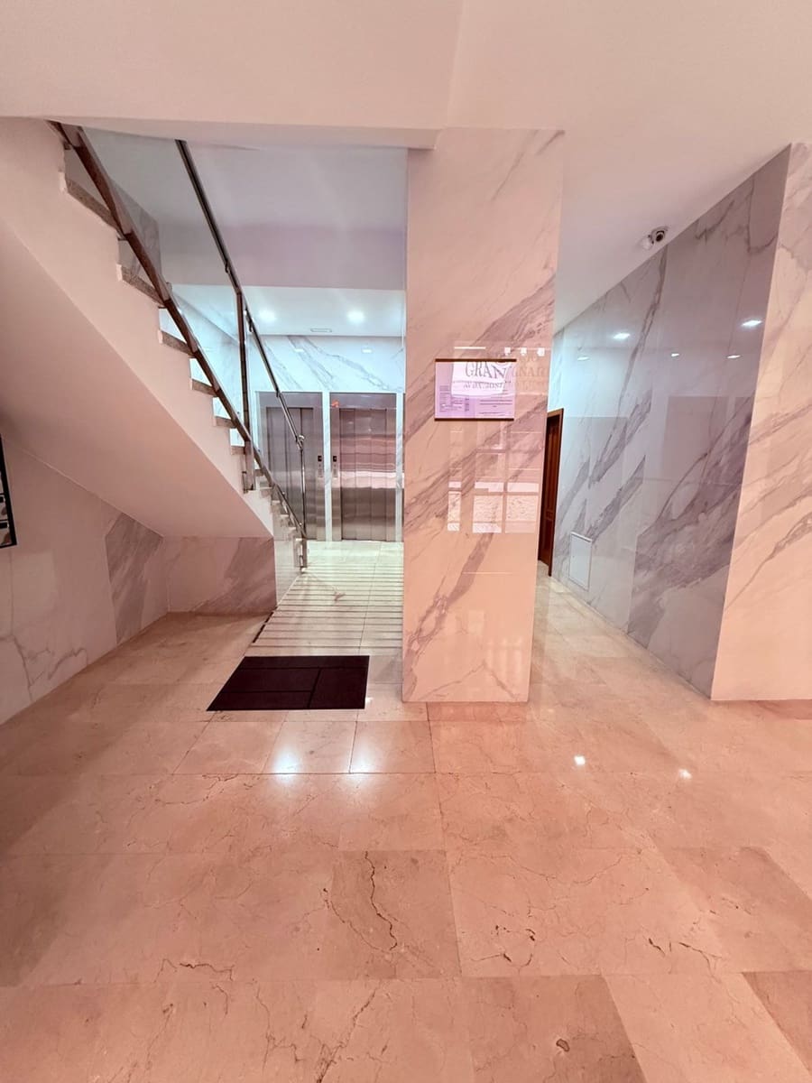 3 sovrum Lägenhet att hyra i Las Palmas de Gran Canaria med garage - 1 500 € (Ref: 9964620)