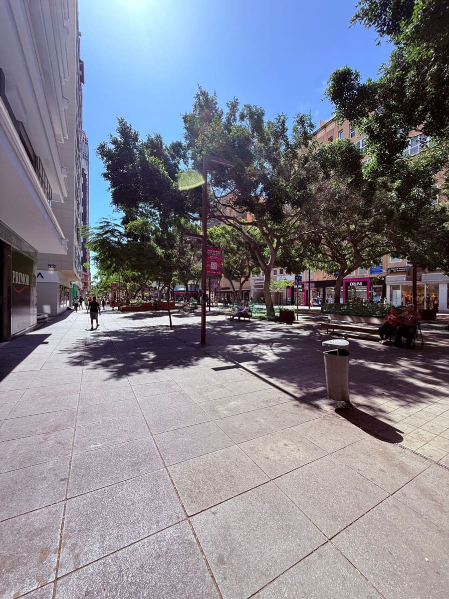 3 sovrum Lägenhet att hyra i Las Palmas de Gran Canaria med garage - 1 500 € (Ref: 9964620)