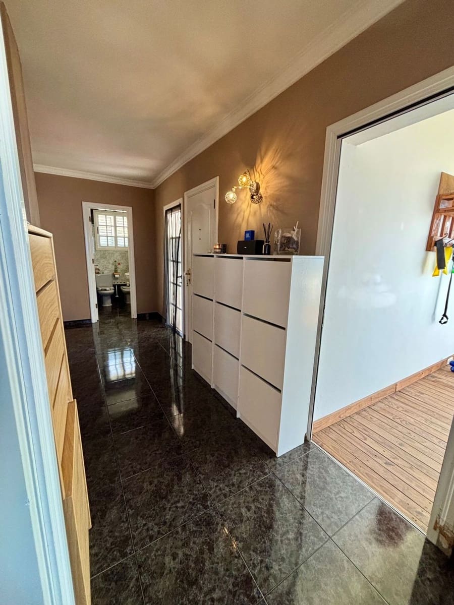 6 bedroom Finca/Country House for sale in Santa Maria de Guia de Gran Canaria with garage - € 299,000 (Ref: 9964622)