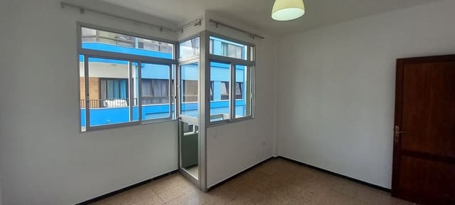 2 soveværelse Lejlighed til leje i Isleta, Las Palmas de Gran Canaria med garage - € 730 (Ref: 9974538)