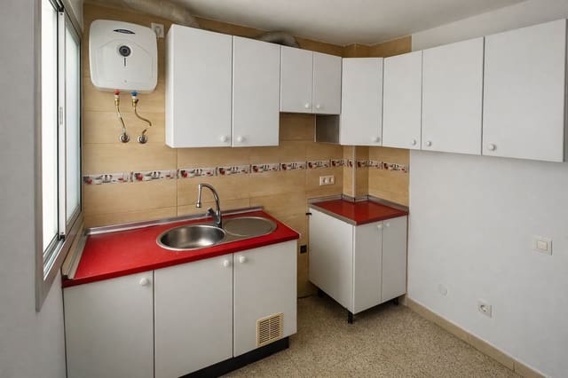 2 soveværelse Lejlighed til leje i Isleta, Las Palmas de Gran Canaria med garage - € 730 (Ref: 9974538)
