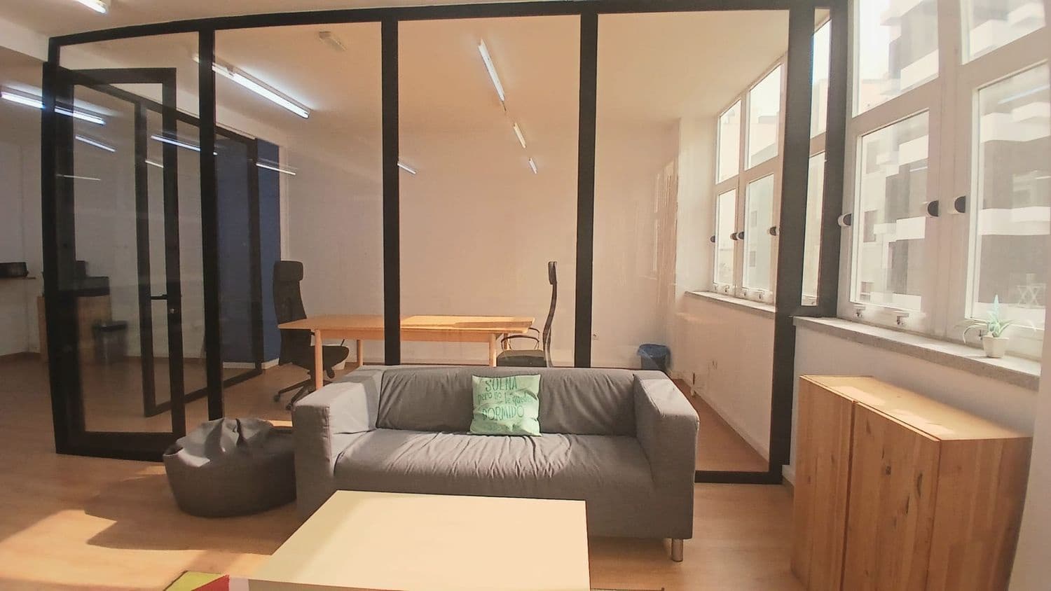 Escritório para arrendar em Las Palmas de Gran Canaria - 950 € (Ref: 9978092)