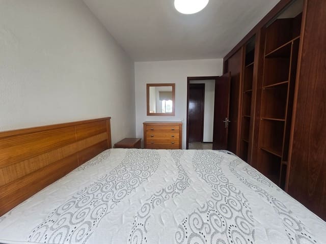 3 slaapkamer Appartement te huur in Arenales - Lugo - Avda. Marítima, Las Palmas de Gran Canaria met garage - € 1.000 (Ref: 9993750)