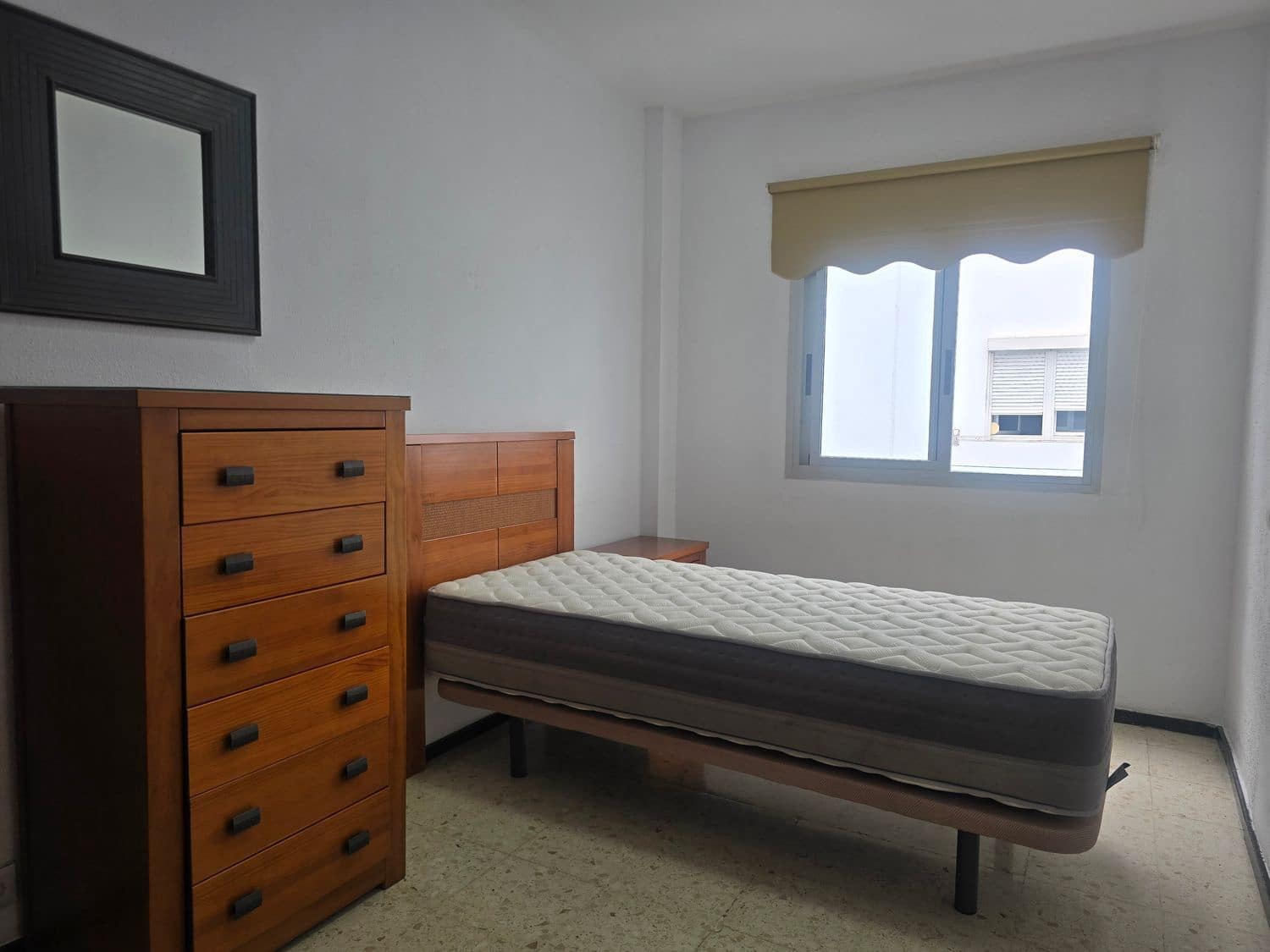 Appartement de 3 chambres à louer à Las Palmas de Gran Canaria avec garage - 1 000 € (Ref: 9993750)
