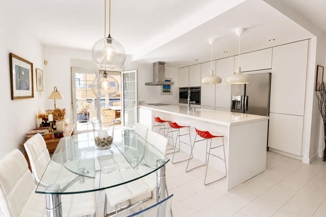 3 chambre Penthouse à vendre à Roquetas de Mar - 598 000 € (Ref: 10029225)