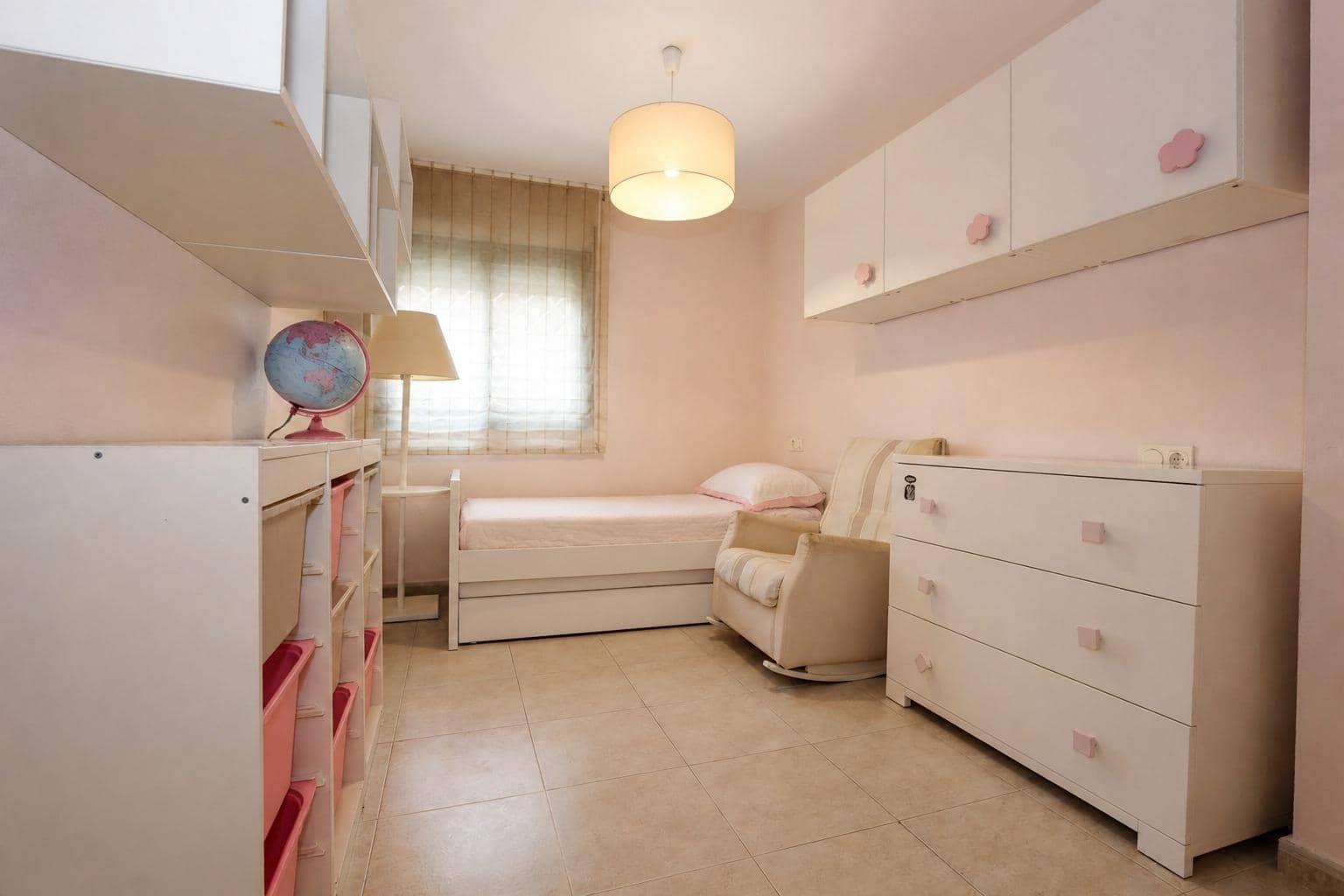 Piso de 3 habitaciones en Mazarrón en alquiler con garaje - 750 € (Ref: 10038719)