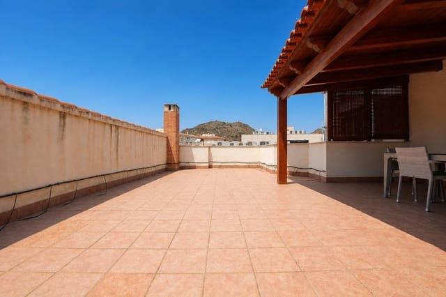 Piso de 3 habitaciones en Mazarrón en alquiler con garaje - 750 € (Ref: 10038719)