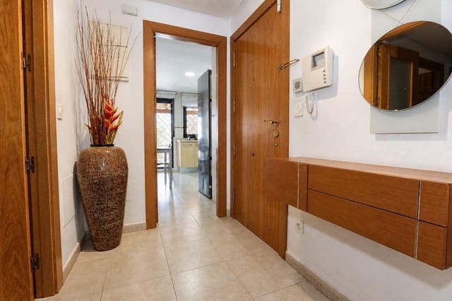 Piso de 3 habitaciones en Mazarrón en alquiler con garaje - 750 € (Ref: 10038719)