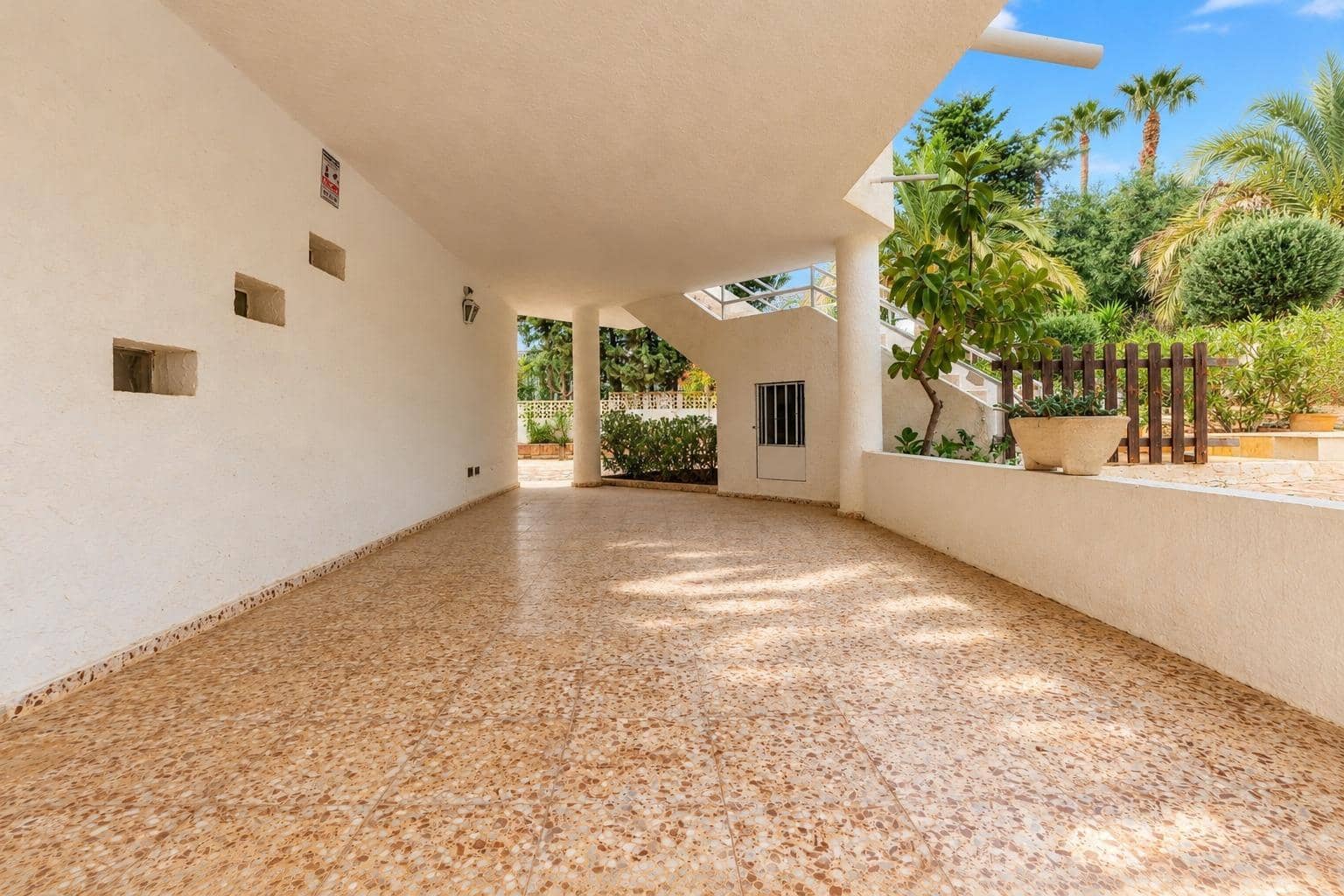 4 slaapkamer Villa te koop in La Azohia met garage - € 498.000 (Ref: 10166853)