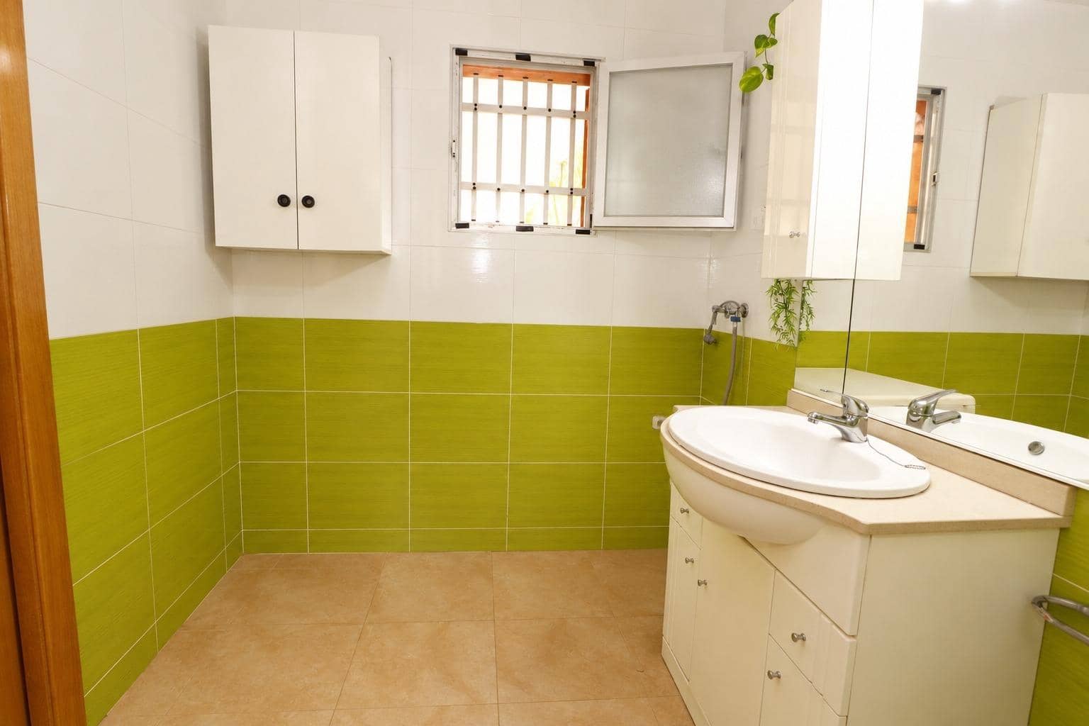 4 slaapkamer Villa te koop in La Azohia met garage - € 498.000 (Ref: 10166853)