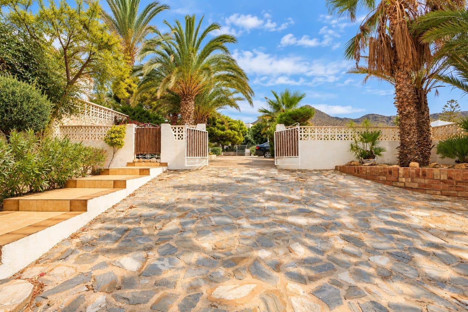 4 slaapkamer Villa te koop in La Azohia met garage - € 498.000 (Ref: 10166853)