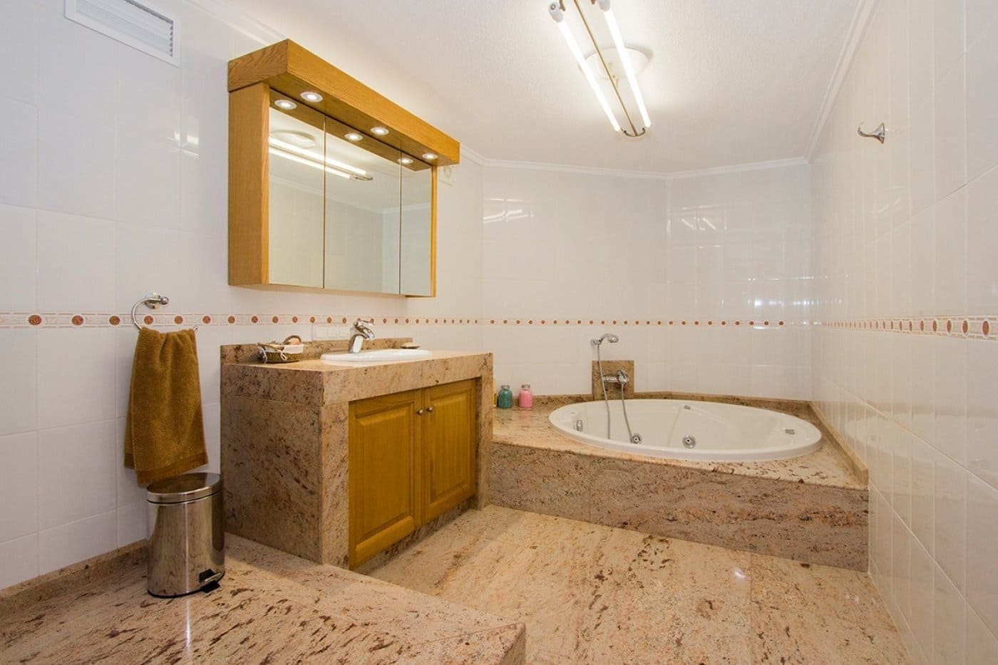 Chalet de 6 habitaciones en Camposol en venta con piscina garaje - 780.000 € (Ref: 4925114)