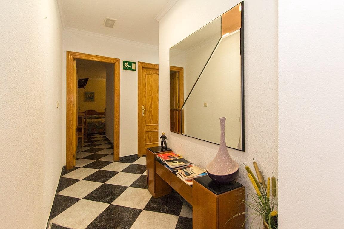 14 quarto Hotel para venda em Mazarron - 450 000 € (Ref: 8676021)