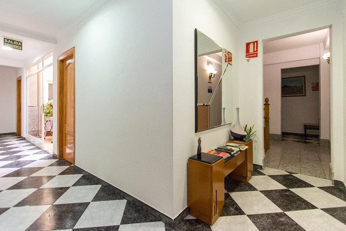 14 quarto Hotel para venda em Mazarron - 450 000 € (Ref: 8676021)