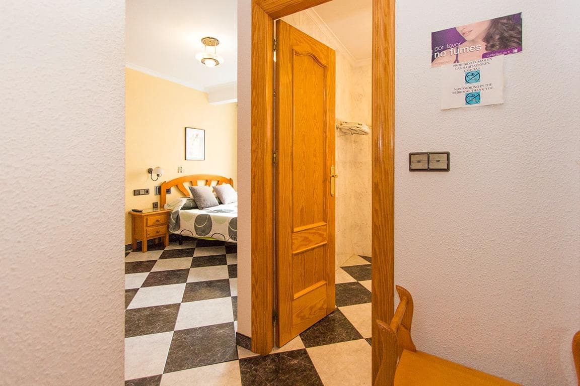 14 quarto Hotel para venda em Mazarron - 450 000 € (Ref: 8676021)