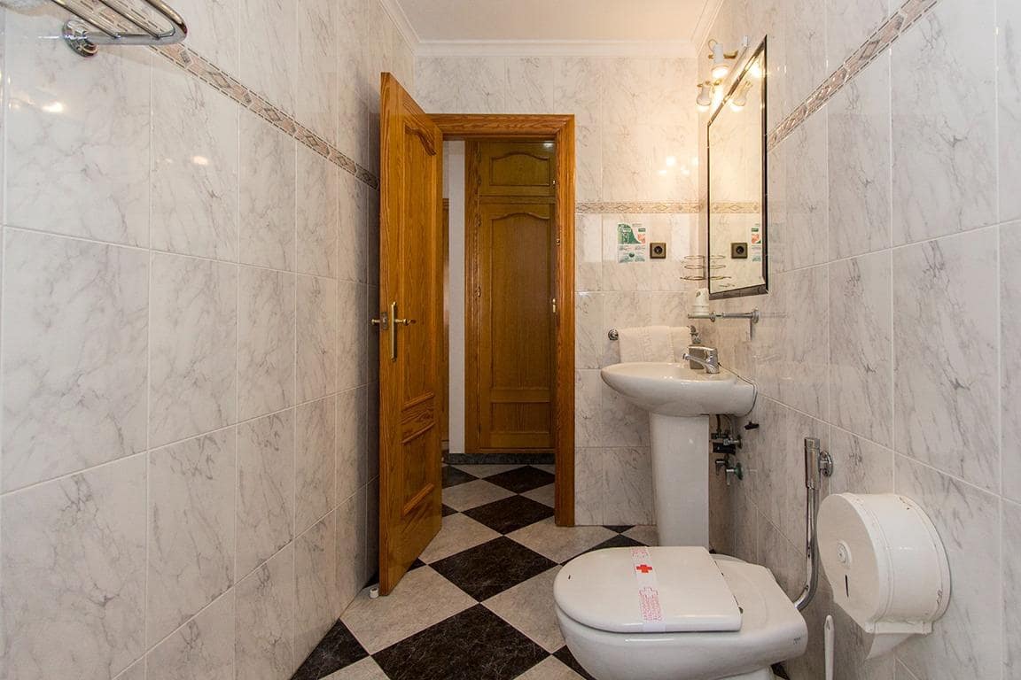 14 quarto Hotel para venda em Mazarron - 450 000 € (Ref: 8676021)