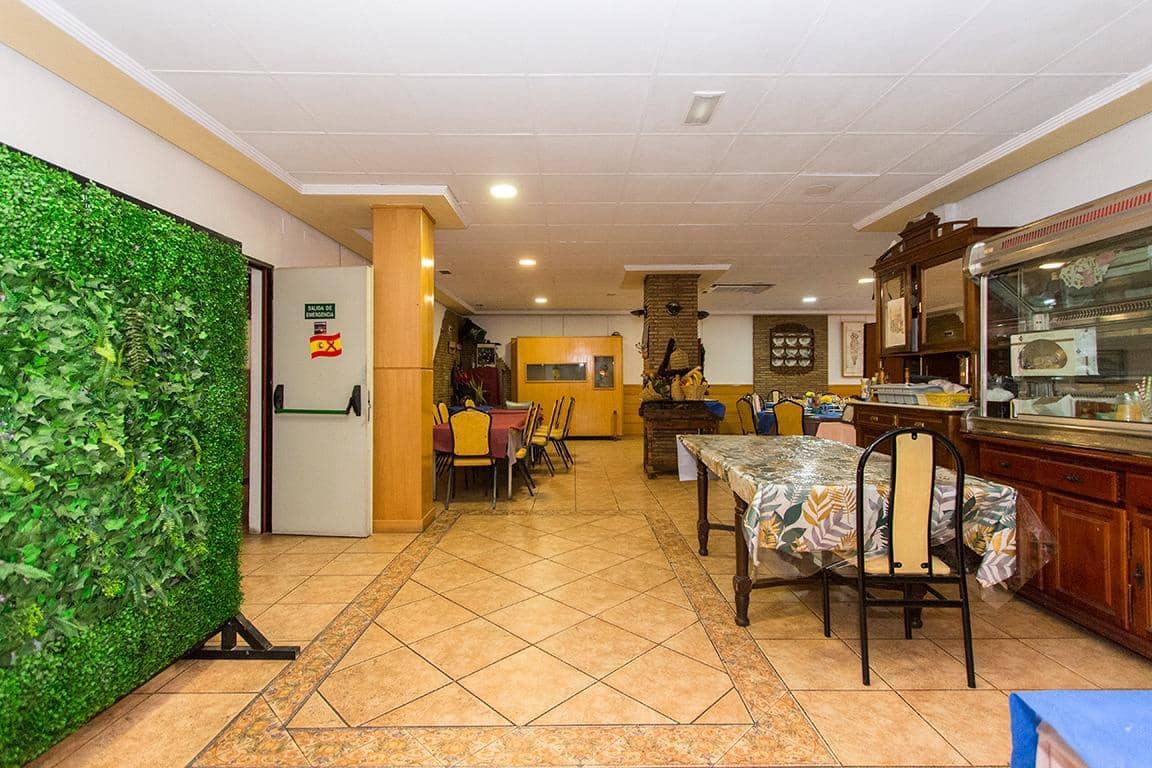 14 quarto Hotel para venda em Mazarron - 450 000 € (Ref: 8676021)
