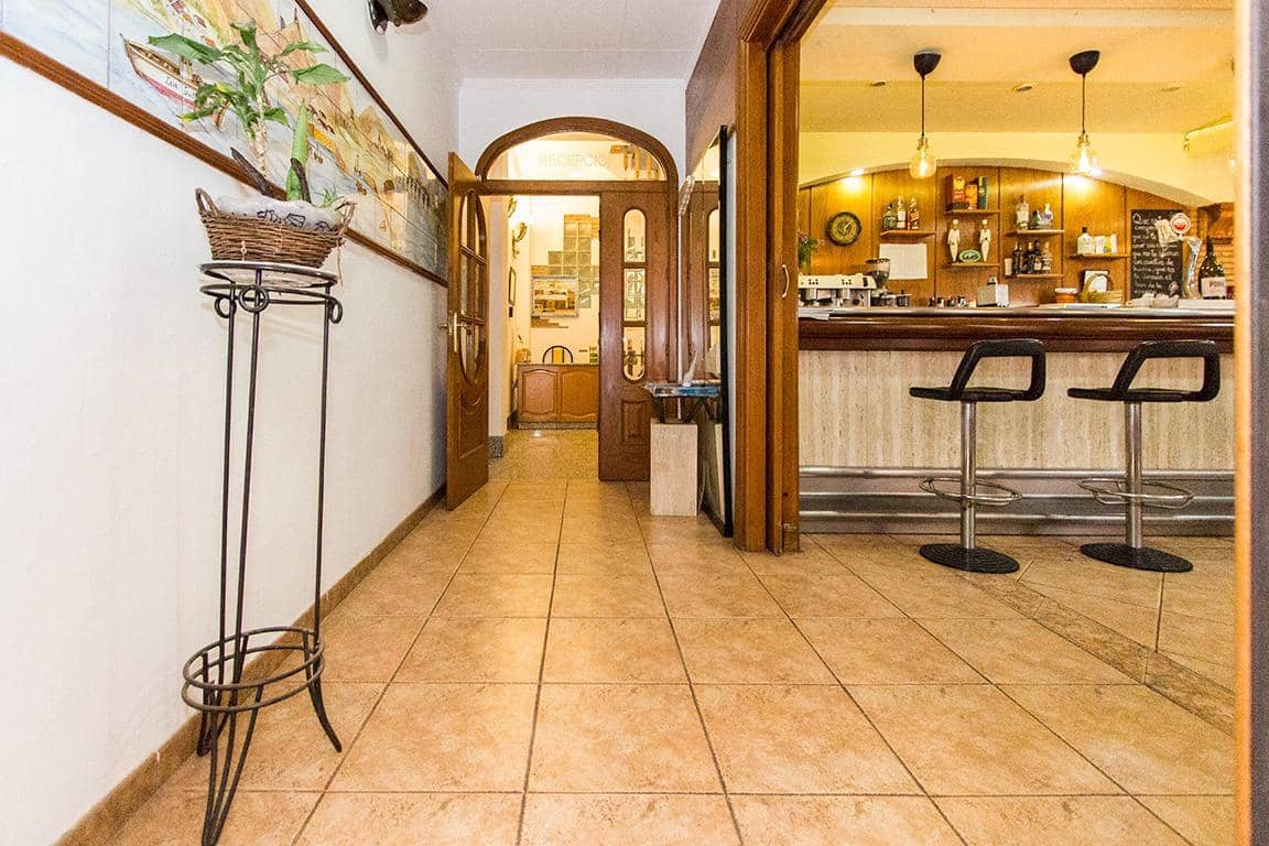 14 quarto Hotel para venda em Mazarron - 450 000 € (Ref: 8676021)