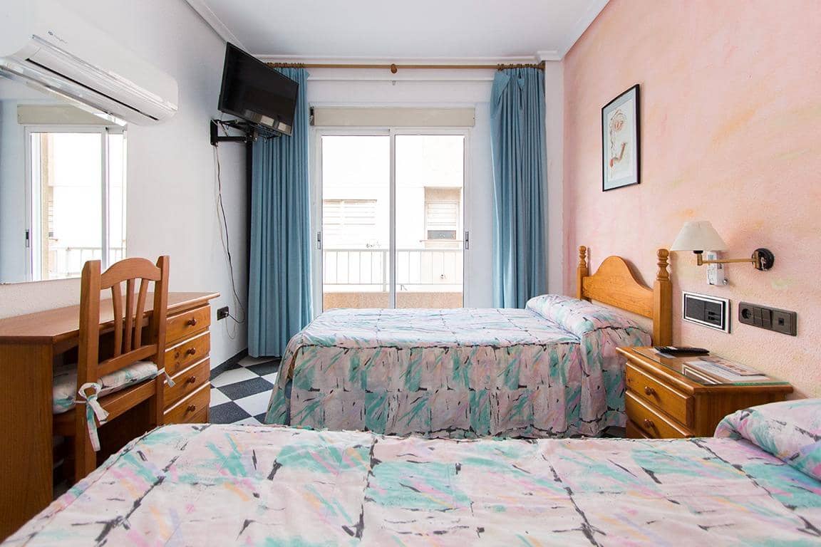 14 quarto Hotel para venda em Mazarron - 450 000 € (Ref: 8676021)