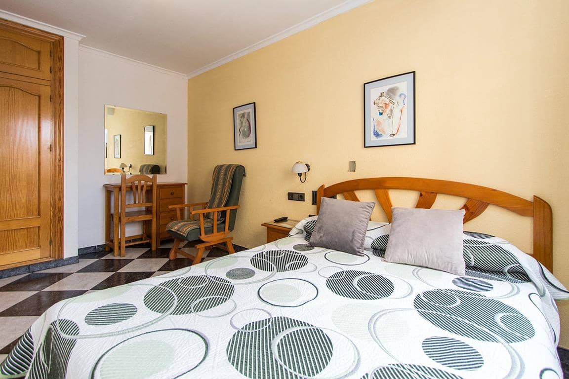 14 quarto Hotel para venda em Mazarron - 450 000 € (Ref: 8676021)