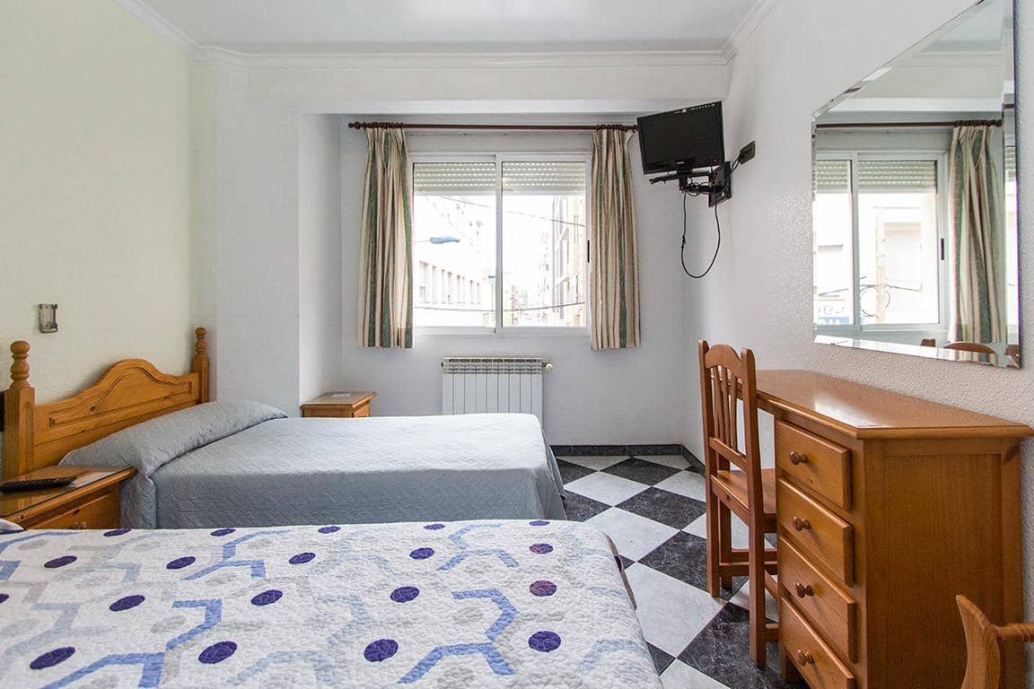 14 quarto Hotel para venda em Mazarron - 450 000 € (Ref: 8676021)